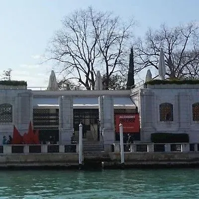 ホテル Palazzo Selvadego