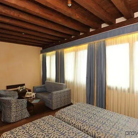 ホテル Palazzo Selvadego ヴェネツィア