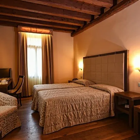 Palazzo Selvadego Отель 4*