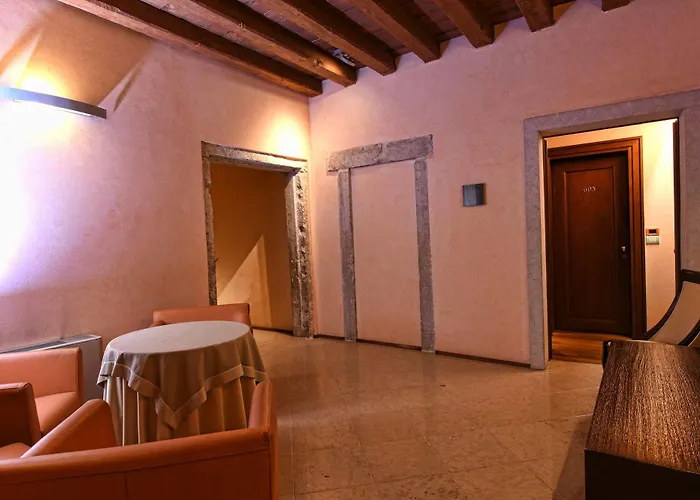 Palazzo Selvadego 4*